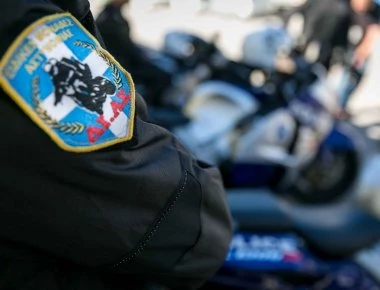 Ότι θέλουν κάνουν: Βροχή πυροβολισμών στην κεντρική πλατεία της Μεσσήνης από Τσιγγάνους!